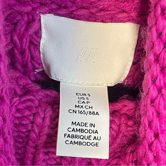 H&M Knitted Sweater Size Small - Picture 6 of 9